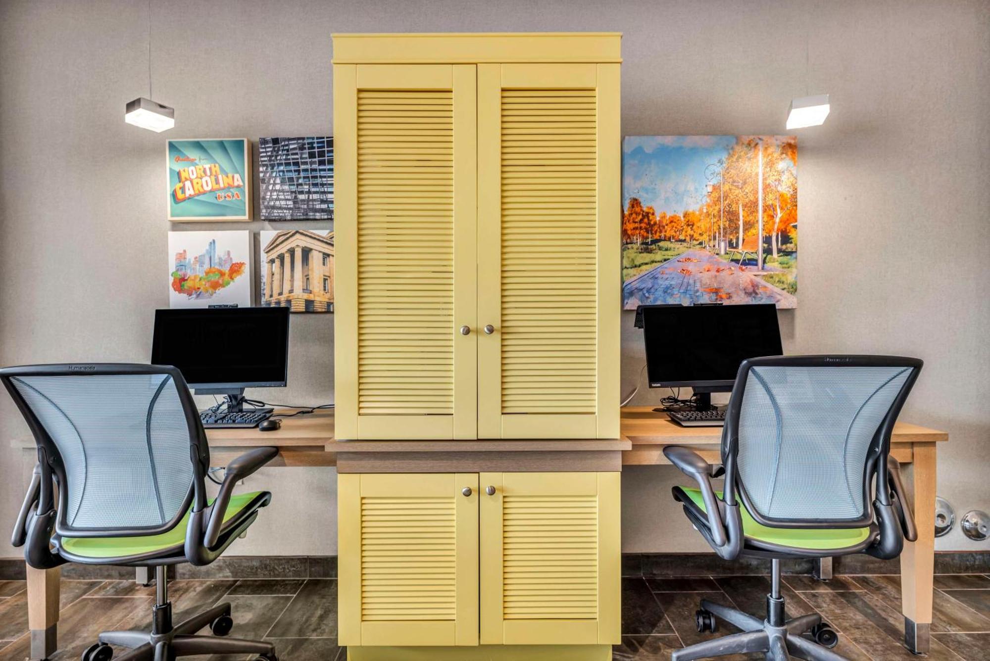 Home2 Suites By Hilton Raleigh West Lenovo Center Bagian luar foto