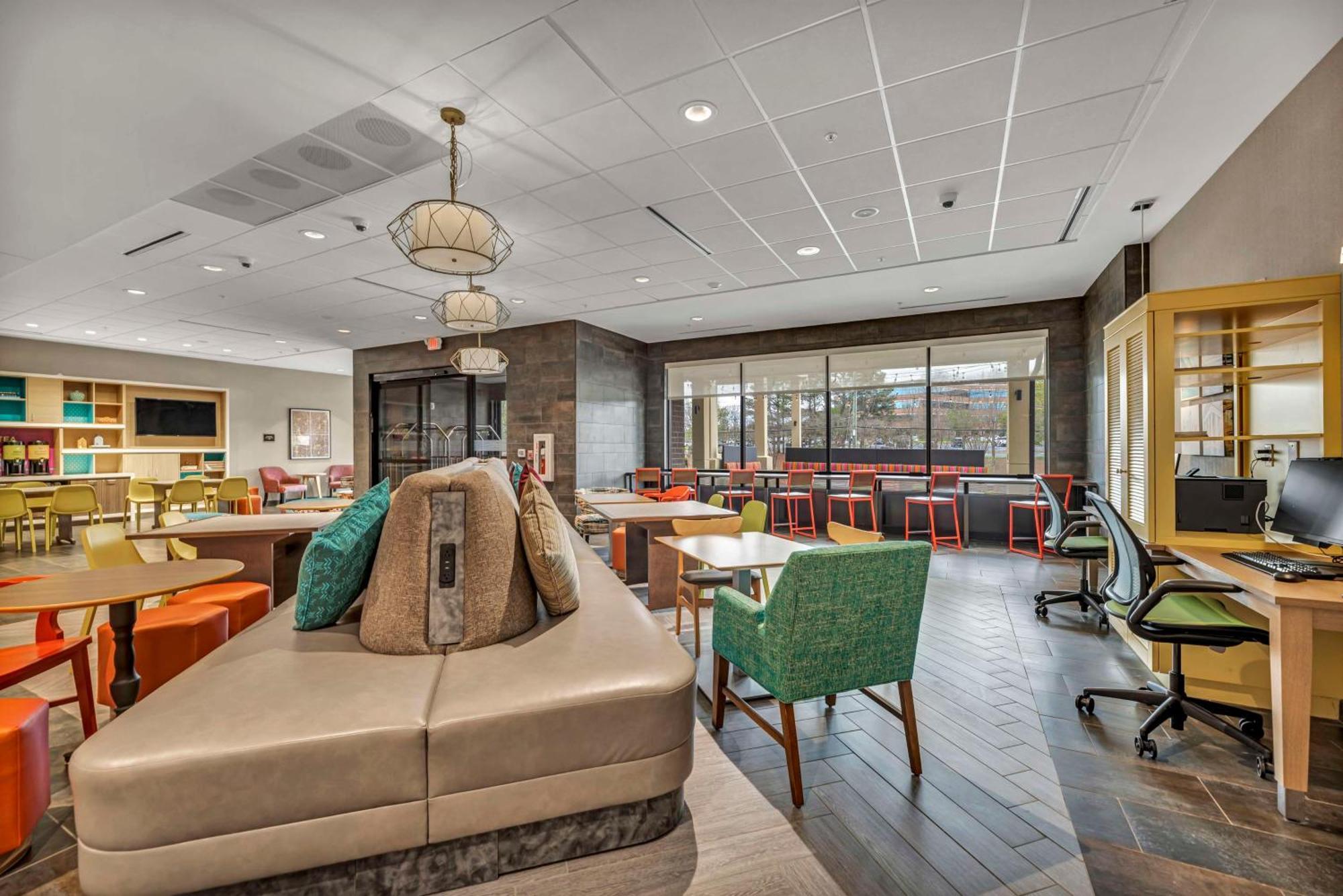 Home2 Suites By Hilton Raleigh West Lenovo Center Bagian luar foto