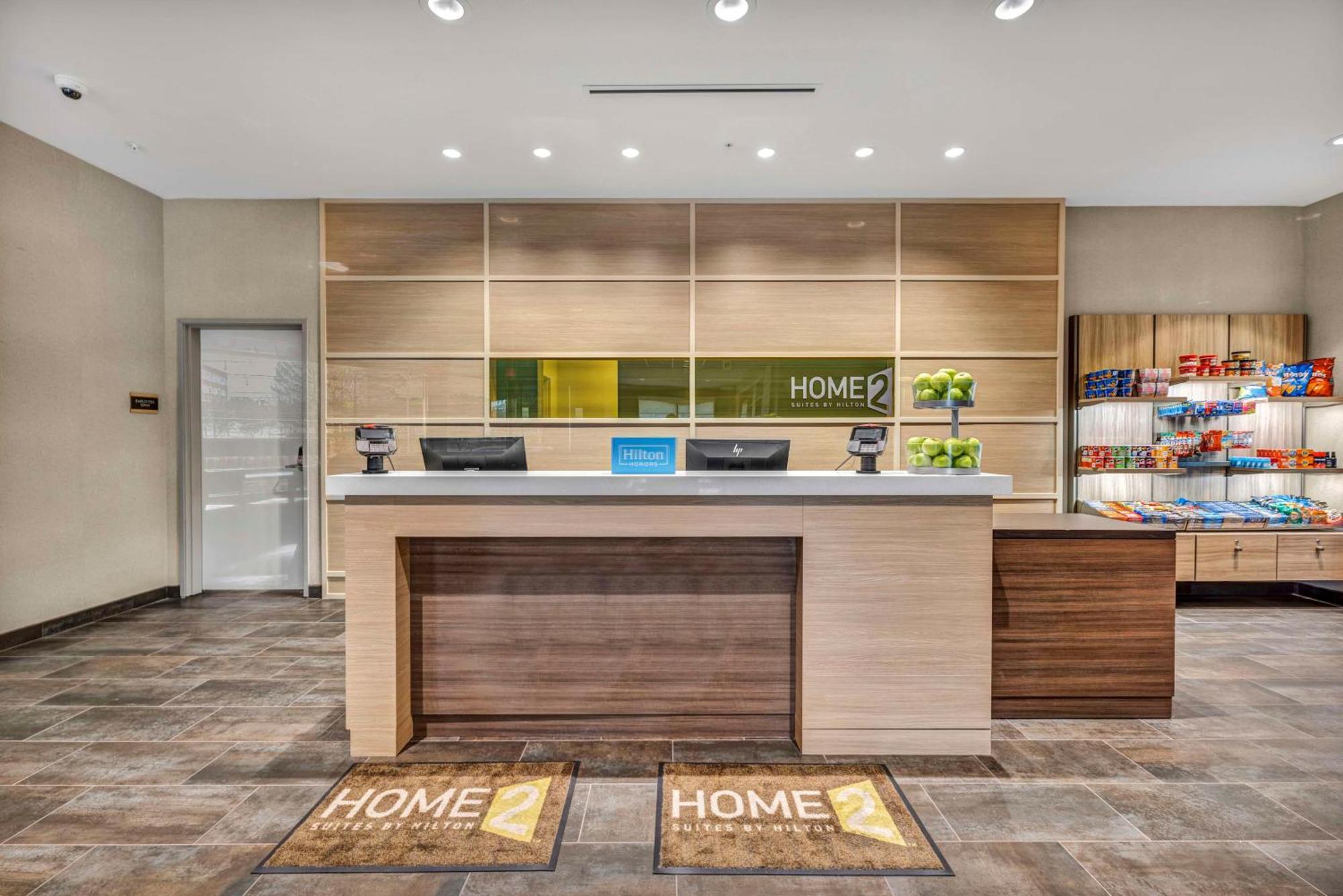 Home2 Suites By Hilton Raleigh West Lenovo Center Bagian luar foto