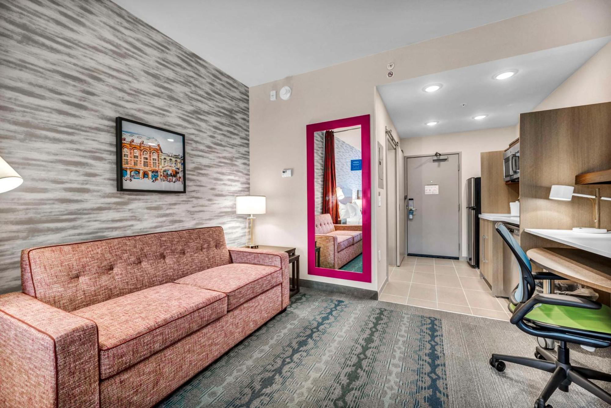 Home2 Suites By Hilton Raleigh West Lenovo Center Bagian luar foto