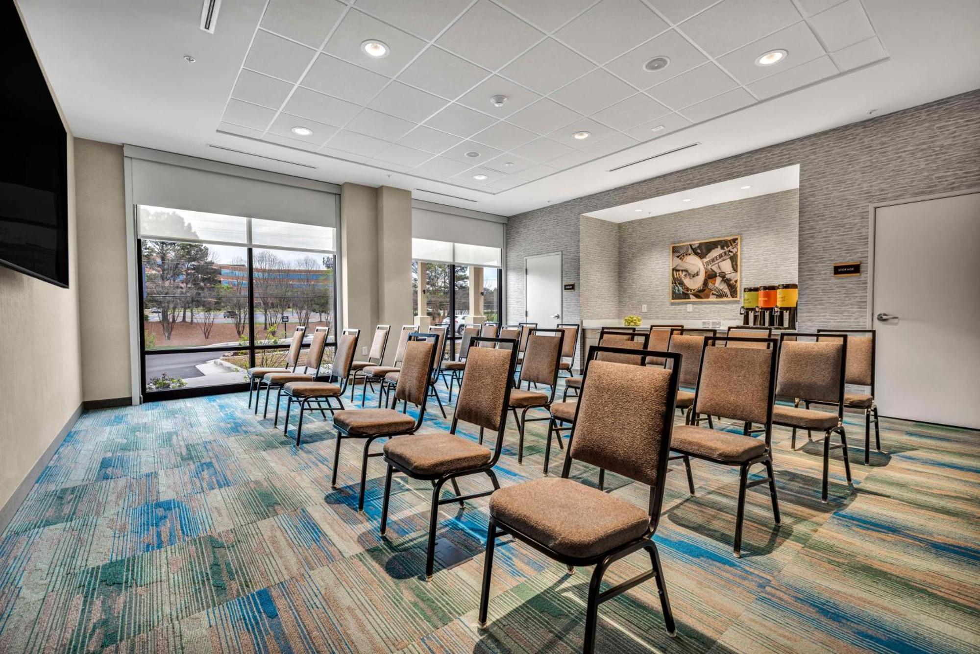 Home2 Suites By Hilton Raleigh West Lenovo Center Bagian luar foto