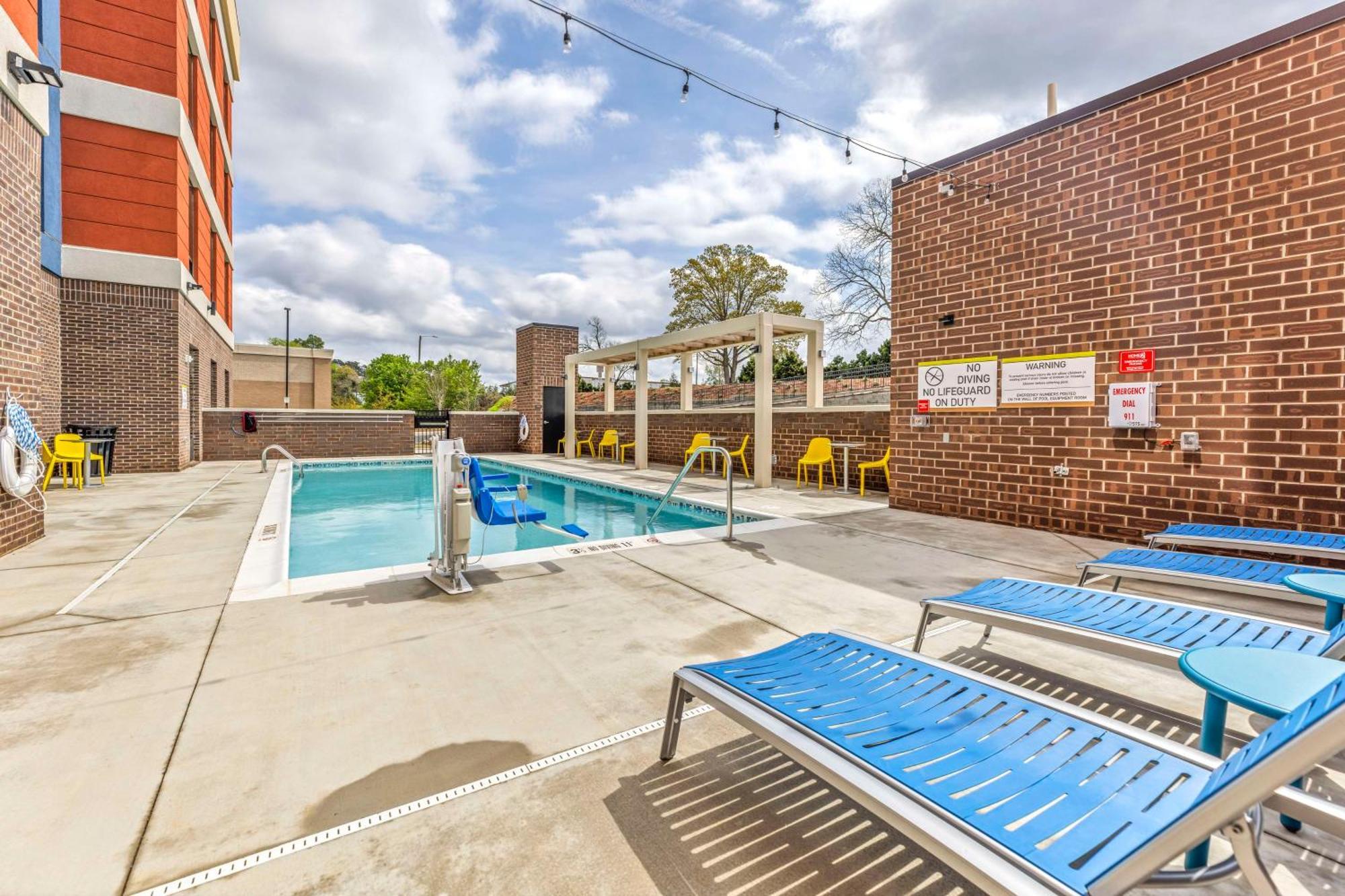 Home2 Suites By Hilton Raleigh West Lenovo Center Bagian luar foto